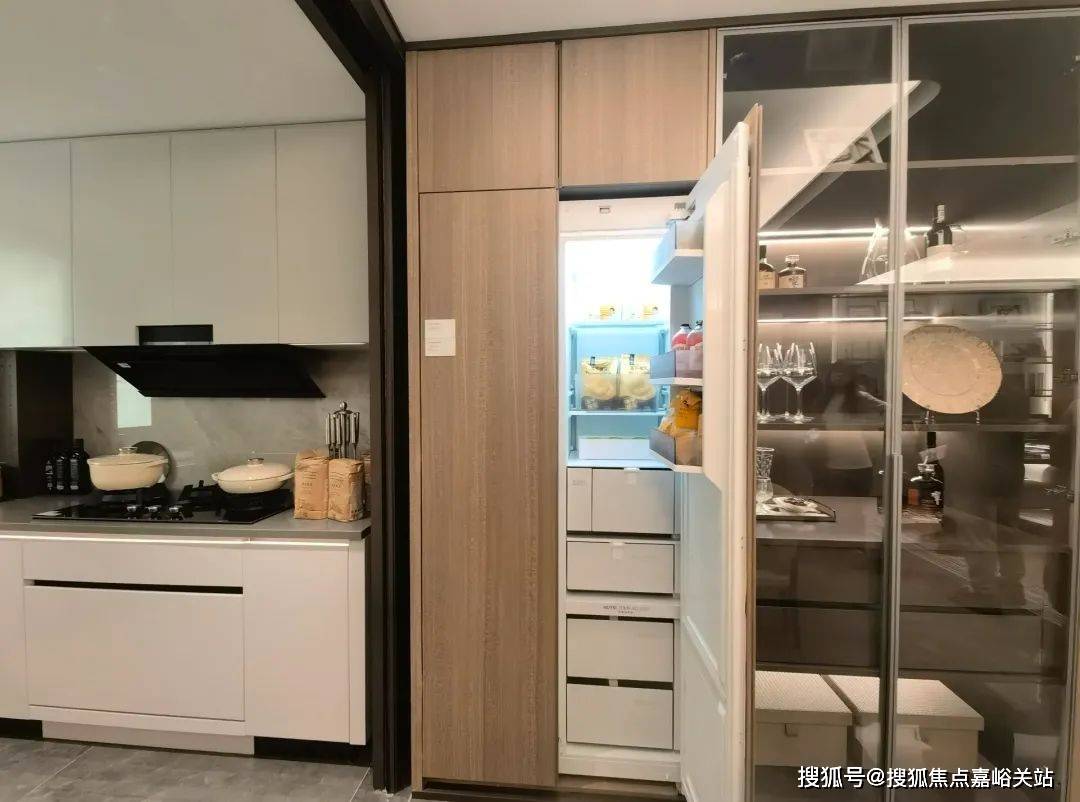 (营销中心)楼盘欢迎您-小区环境-户型-价格-地址-楼盘详情-周边配套不朽情缘网站江湾金茂府(售楼处)首页网站-2025江湾金茂府销售中心(图10)